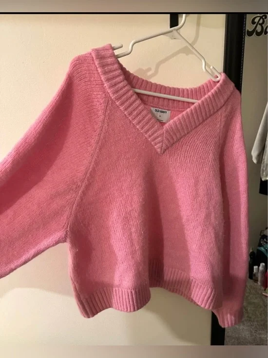 Old Navy Pink V-Neck Pullover Sweater - Picture 2 of 4